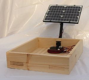 Bee Cool Solar Ventilator (Fits 8 Frame)